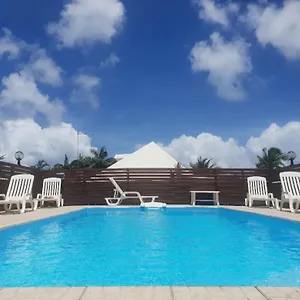 Hébergement de vacances Tiflo, Saint-Francois (Grande-Terre)
